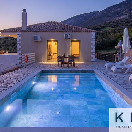 Skoumas Villa Surrounded By Olive Trees! Vlachata 외부 사진
